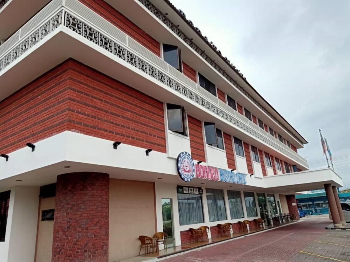 OYO 90464 Borneo Suites Hotel Kota Kinabalu Exterior foto